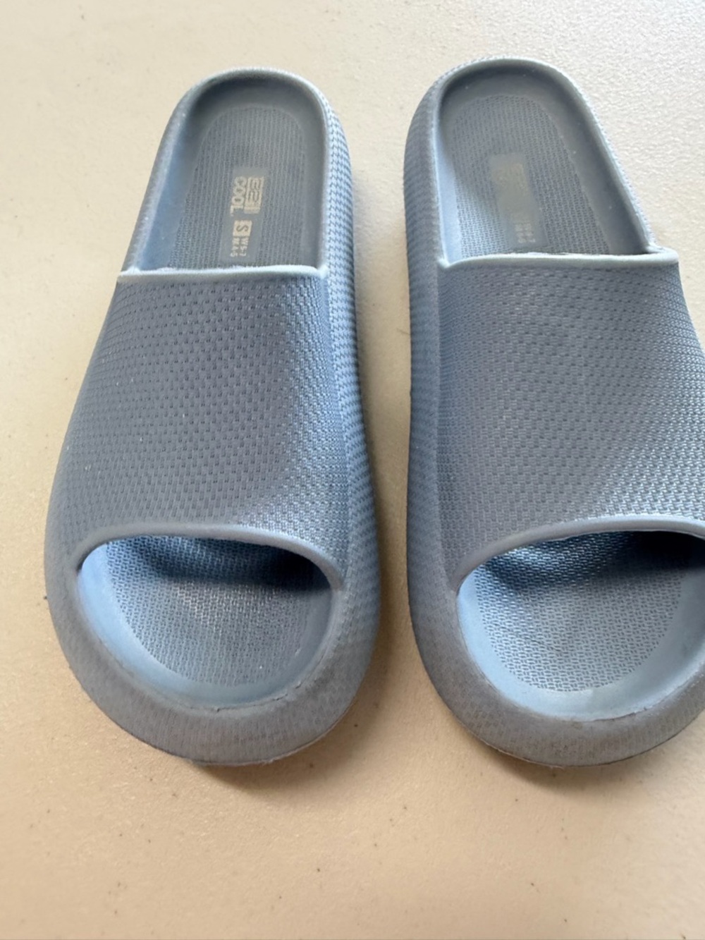 Women's Lightweight Slide Sandals in Light Blue